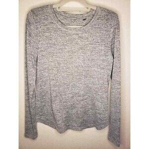 Active Life Keyhole Back Pullover Shirt - S/M